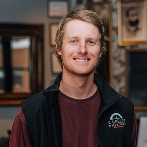JCC08570_CodyKosinski_headshot