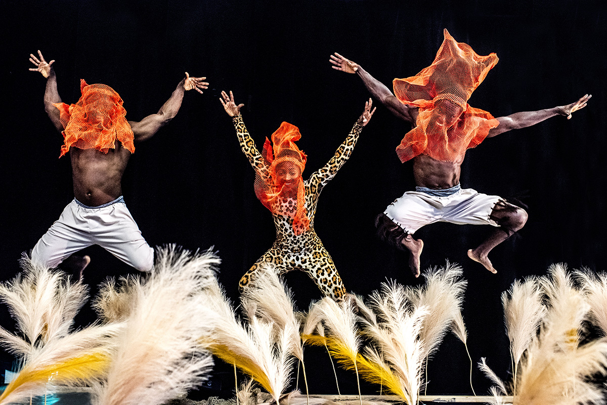 Cirque Kalabrante 1200 x 800
