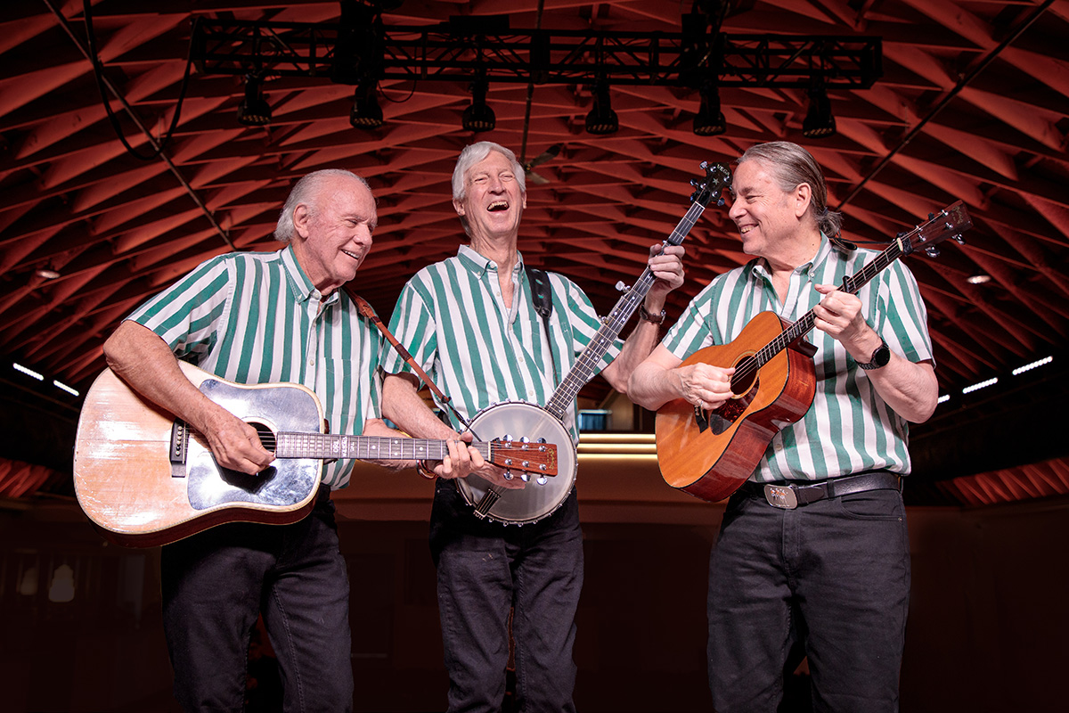 Kingston Trio 1200 x 800